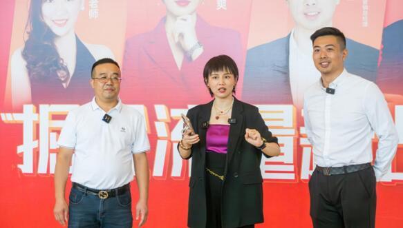 WOW!设计师阿爽带你云逛能强瓷砖